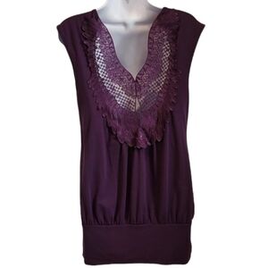 Robin K Angel Wing Back Pullover Top